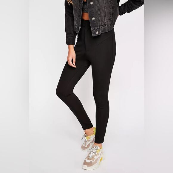 NWT Free People Pull On Ponte Pant (size 4) - Picture 3 of 9